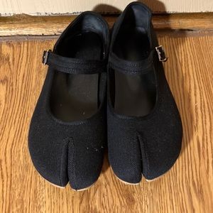 Black Canvas Tabi Maryjanes
